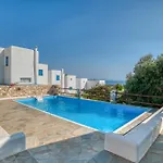 Cosy Traditional With Shared Pool In Διαμέρισμα *
